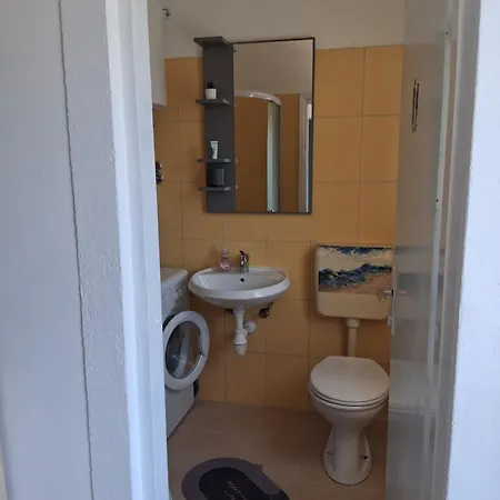 Dezire * Buje