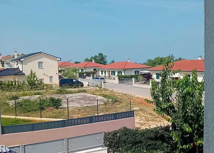 Apartment Dezire *